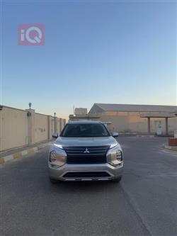 ميتسوبيشي اوتلاندر